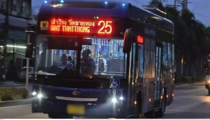 Thailand Luncurkan Layanan Bus Listrik 24 Jam di Seluruh Bangkok